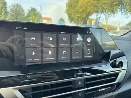 Photo 20 Citroën C4  Hybride 136 e-DCS6