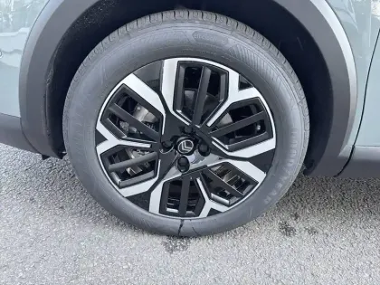 Photo 62 Citroën C4  Hybride 145 e-DCS6