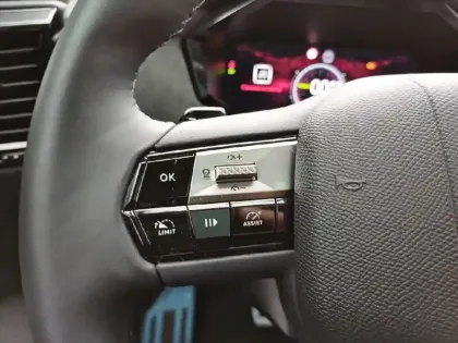 Photo 41 DS DS 4 N°4 E-Tense