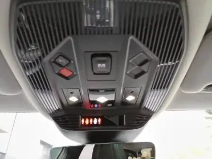 Photo 40 DS DS 4 N°4 E-Tense