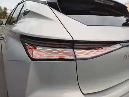 Photo 16 DS DS 4 N°4 E-Tense