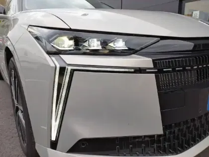 Photo 61 DS DS 4 N°4 E-Tense