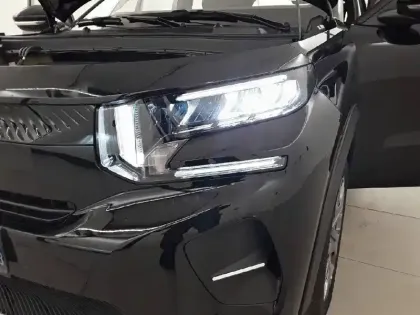 Photo 61 Citroën C3  Turbo 100 ch BVM6