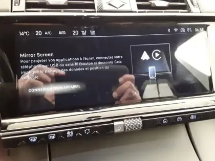 Photo 21 DS Ds 7  Hybride Rechargeable E-Tense 300 EAT8 4x4