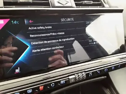 Photo 22 DS Ds 7 DS7 Crossback Hybride E-Tense 300 EAT8 4x4