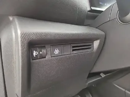 Photo 82 Citroën C4  PureTech 100 BVM6
