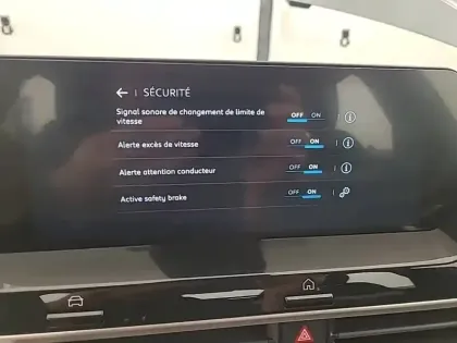 Photo 78 Citroën C4  PureTech 100 BVM6