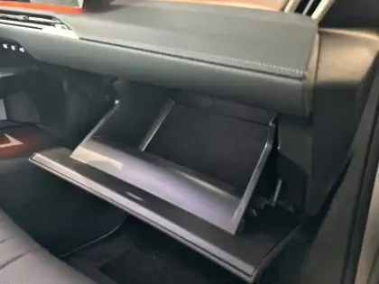 Photo 27 DS DS 8 DS N°8 230 ch FWD Standard Range