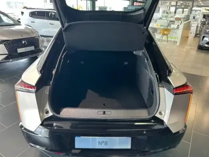 Photo 5 DS DS 8 DS N°8 230 ch FWD Standard Range