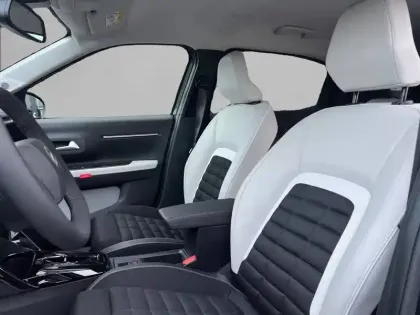 Photo 10 Citroën C3 Aircross e- 113 Automatique