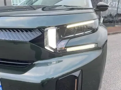 Photo 15 Citroën C3 Aircross e- 113 Automatique