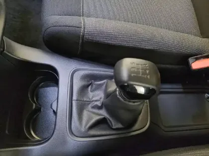 Photo 13 Citroën C3  PureTech 83 ch BVM5