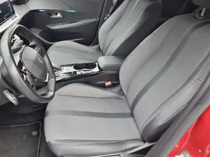 Photo 10 Peugeot 208  Electrique 50 kWh 136ch