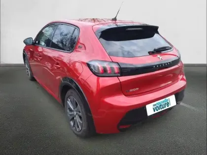 Photo 6 Peugeot 208  Electrique 50 kWh 136ch