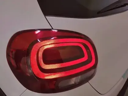 Photo 16 Citroën C3  BlueHDi 100 BVM6