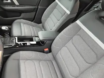 Photo 50 Citroën C4  PureTech 130 S&S BVM6