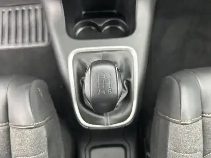 Photo 13 Citroën C3  PureTech 83 S&S BVM5