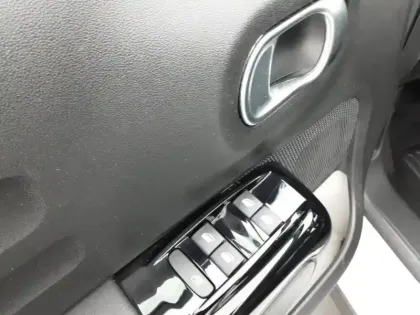 Photo 17 Citroën C3  PureTech 110 S&S EAT6