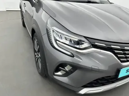 Photo 15 Renault Captur  E-Tech Plug-in 160 - 21