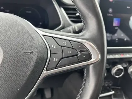 Photo 20 Renault Captur  E-Tech Plug-in 160 - 21