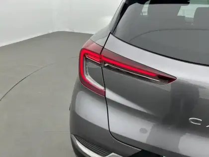 Photo 16 Renault Captur  E-Tech Plug-in 160 - 21