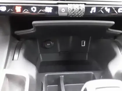 Photo 39 DS Ds 7 DS7 Crossback Hybride E-Tense 300 EAT8 4x4