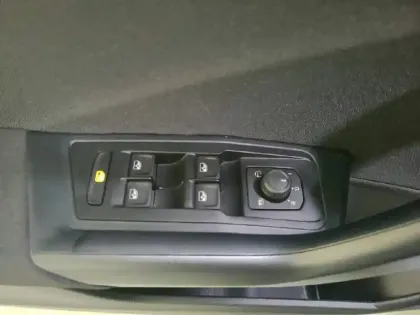 Photo 49 Volkswagen T-roc  1.5 TSI EVO 150 Start/Stop DSG7