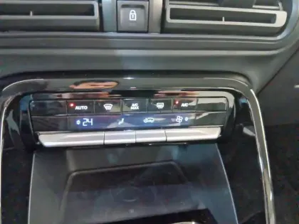 Photo 18 Citroën C3 Aircross e- 113 autonomie confort