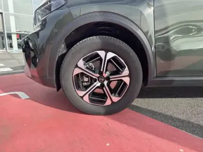 Photo 12 Citroën C3 Aircross  Hybride 145 e-DCS6