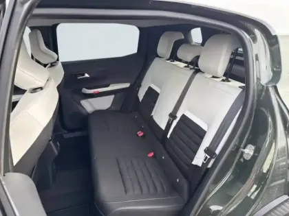 Photo 11 Citroën C3 Aircross  Hybride 145 e-DCS6