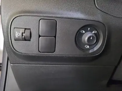 Photo 21 Citroën C3  PureTech 83 S&S BVM5