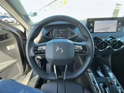 Photo 8 DS DS 3  E-Tense