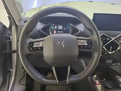 Photo 8 DS DS 3  PureTech 100 BVM6