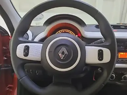 Photo 8 Renault Twingo  III 0.9 TCe 90 Energy