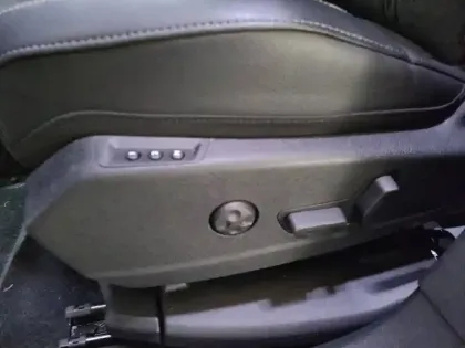 Photo 25 DS Ds 7 DS7 Crossback Hybride E-Tense 225 EAT8