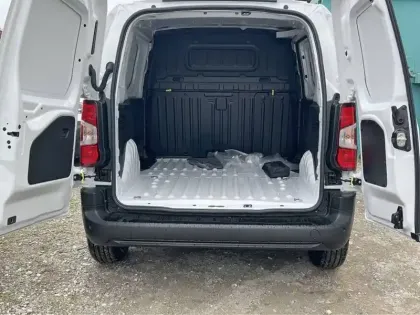 Photo 5 Citroën Berlingo  VAN M 650KG BLUEHDI 130 S&S BVM6