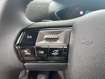 Photo 18 DS DS 3  Hybride 136 e-DCT6