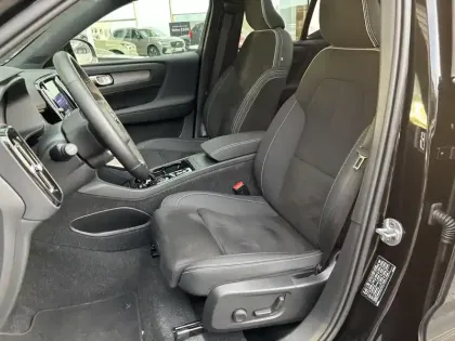 Photo 15 Volvo Xc40  B3 163 ch DCT7