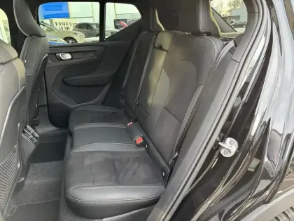 Photo 19 Volvo Xc40  B3 163 ch DCT7