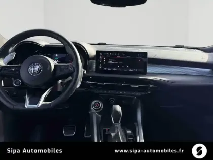 Photo 13 Alfa Romeo Tonale  1.3 Hybride Rechargeable PHEV 280ch AT6 e-Q4