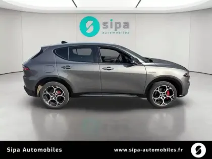 Photo 5 Alfa Romeo Tonale  1.3 Hybride Rechargeable PHEV 280ch AT6 e-Q4