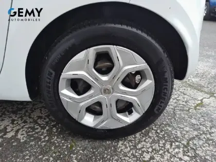 Photo 10 Renault Twingo  III SCe 65