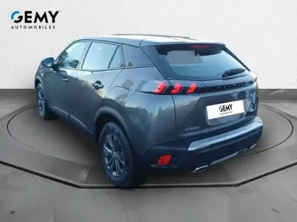 Photo 6 Peugeot 2008  PureTech 130 S&S EAT8