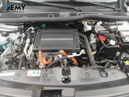 Photo 14 Peugeot 2008  Electrique 136 ch