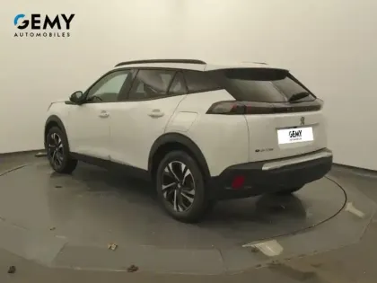 Photo 6 Peugeot 2008  Electrique 136 ch