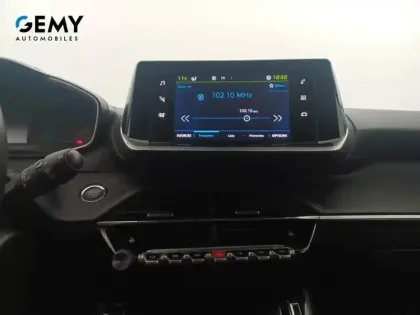 Photo 13 Peugeot 2008  Electrique 136 ch