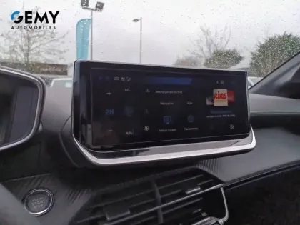 Photo 14 Peugeot 208  Electrique 50 kWh 136ch