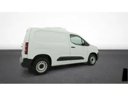 Photo 30 Peugeot Partner  FOURGON STANDARD 650 KG PURETECH 110 S&S BVM6