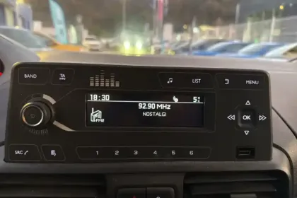 Photo 14 Peugeot Partner  FOURGON STANDARD 650 KG PURETECH 110 S&S BVM6