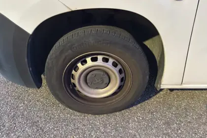 Photo 12 Peugeot Partner  FOURGON STANDARD 650 KG PURETECH 110 S&S BVM6